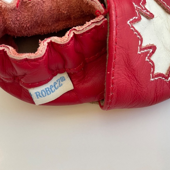 Robeez Canadian Maple Leaf Leather Baby Shoes Size 0-6 Months - Picture 5 of 13